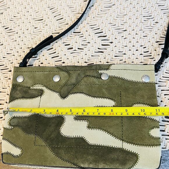 NWOT Rag & Bone Compass Patchwork Green Camo Suede Crossbody Bag Unisex Dust Bag - Picture 10 of 11